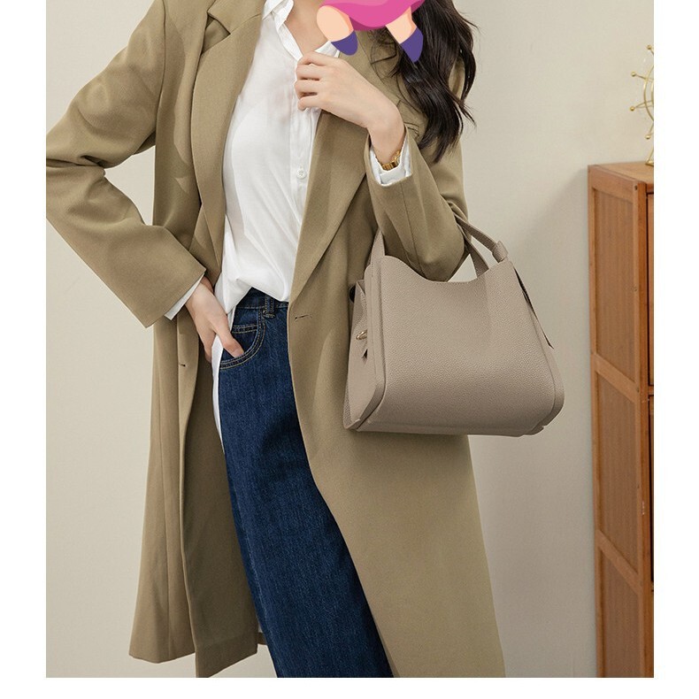 2026 Model in Stock, Simple Genuine Leather Bucket Bag, Crossbody Bag, Handbag, Magnetic Buckle Shoulder Bag, Everyday Use