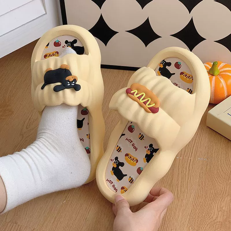 Нескользящие тапочки для ванной комнаты для пар, летние домашние домашние тапочки с мягкой подошвой в стиле мультфильма «хот-дог» интернет-знаменитостей для женщин, которые можно носить на улице