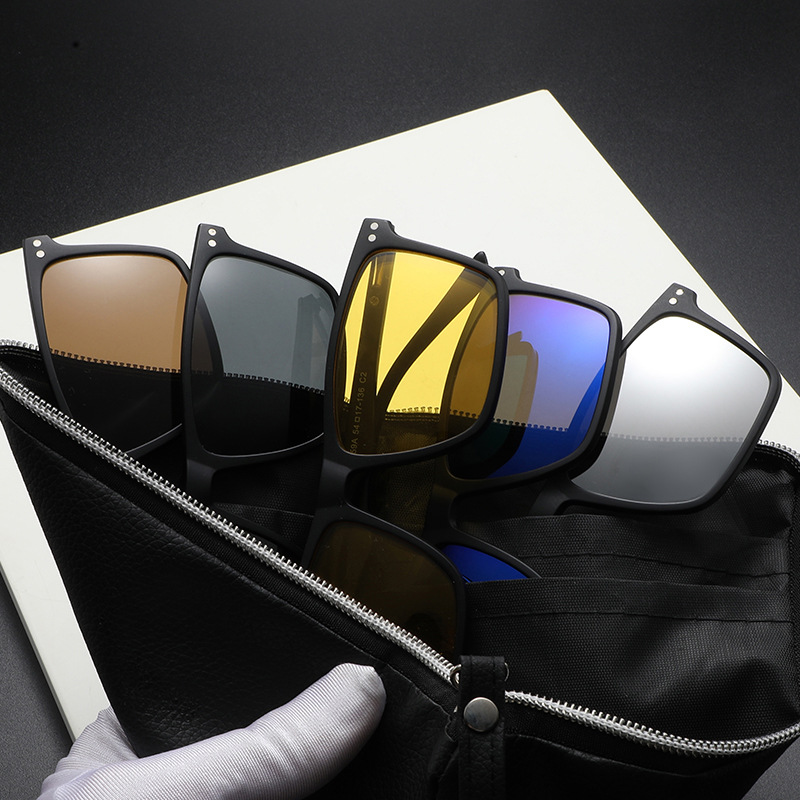 Quadratische Clip-on Sonnenbrille Mit Magnetischen Gläsern Damen_voghion.com