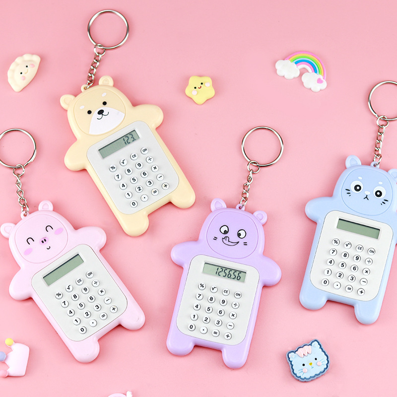 Calculadora de emoticon de oso lindo mini calculadora portátil pequeña portable llavero de estudiantes de primaria venta caliente transfronteriza