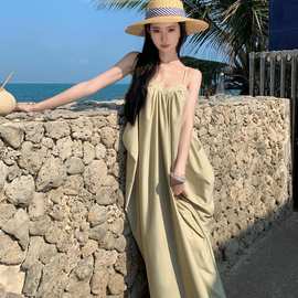 海南三亚海边度假性感露背吊带连衣裙女夏法式气质高级感拖地长裙