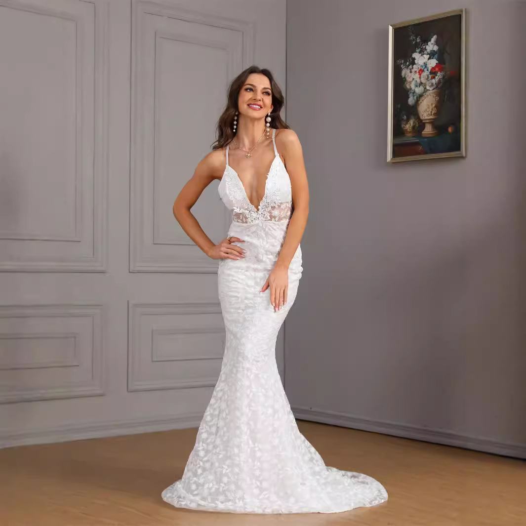 Abbigliamento donna nuovo abbigliamento donna sexy senza maniche coda a palloncino abito da sposa sottile abito da sposa_voghion.com