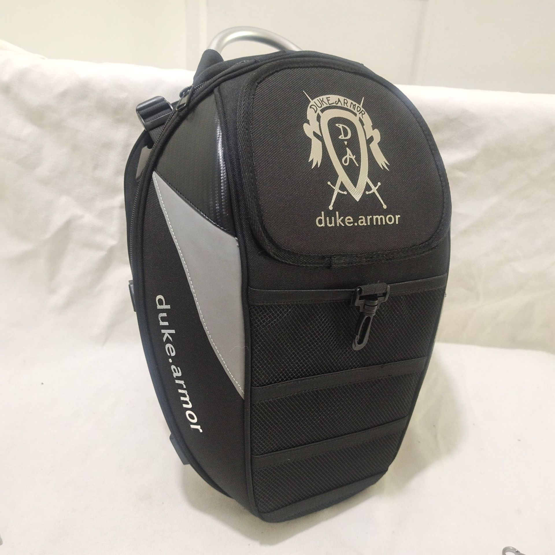 Bolsa de casco de motocicleta mochila off-road motocicleta bolsa de asiento trasero bolsa de cola de gran capacidad bolsa de casco completo