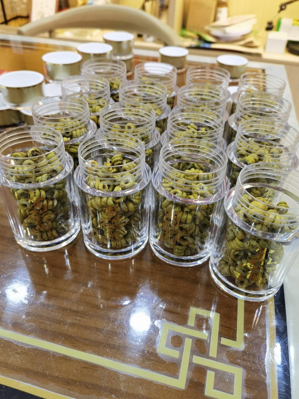Tie Pi Shi Hu Dendrobium Feng Dou Tea Herb 200g Huoshan Origin Handmade for Tea Soup and Wine quality and texture