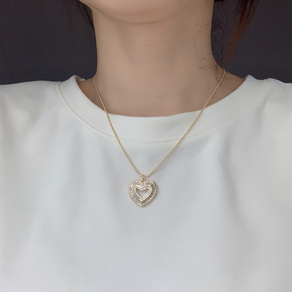 Simple Style Heart Shape Copper Plating Inlay Rhinestones Pendant Necklace 1 Piece