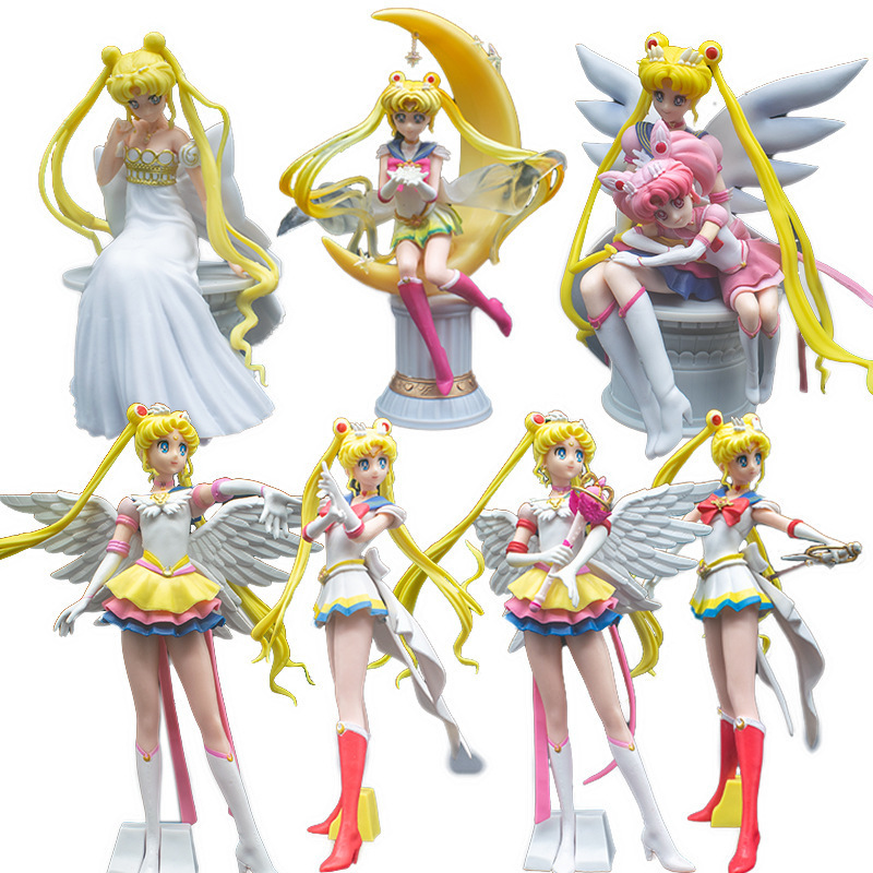 Sailor Moon Tsukino Usagi Moon Scene Sitting Pose Figure Display Piece Boxed Collectible Figure