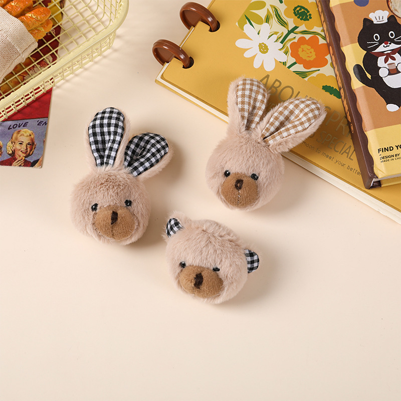 New Furry Cartoon Cute Little Rabbit Plaid Brooch Plush Doll Bear Pin Sweater Bag Decoration