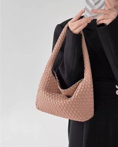 Handwoven bags  new summer small bags armpit bags crossbody niche light luxury women's bags portable mother-in-law bag