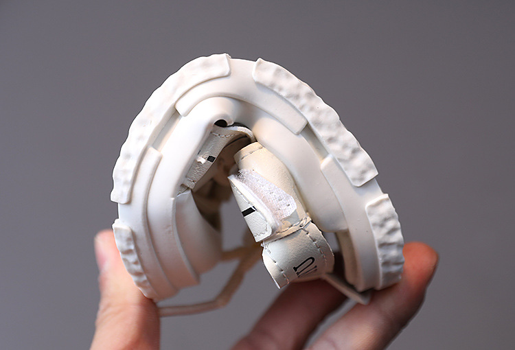 Children's Baotou Sandals 2023 Summer Boys Baby Soft Sole Velcro Beach Girls Korean Edition Sports Shoes_voghion.com