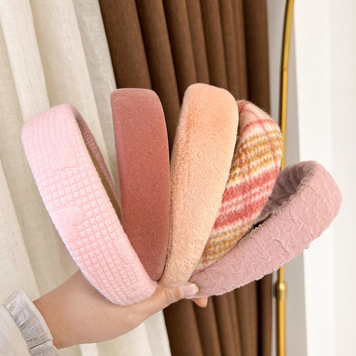 2024 gentle pink headband spring and summer sweet girl high skull plush sponge wide-brimmed headband pressing hair headband