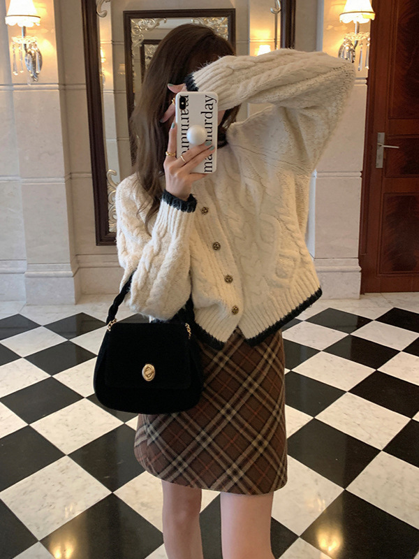 Suéter de lino suave y pegajoso, abrigo de mujer otoño y invierno, nuevo tipo suelto, corto, cardigan de punto pequeño