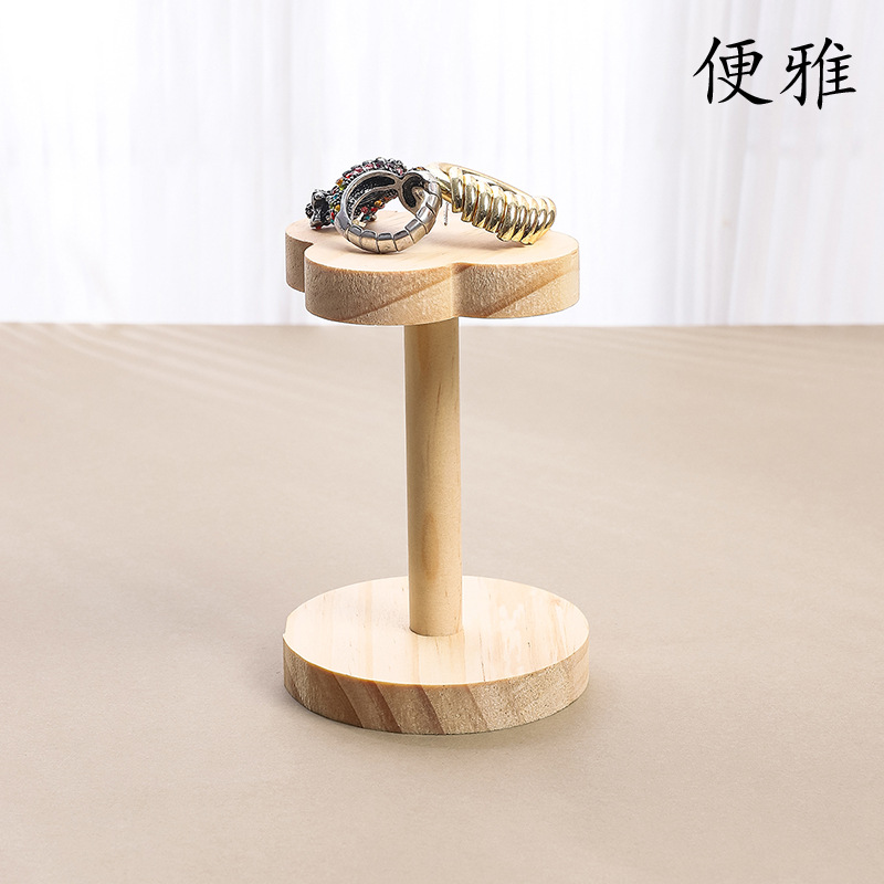 在庫あり 花柄ジュエリーホルダー 人形 おもちゃ デコレーションスタンド アクセサリー展示 撮影用小道具 リングホルダー