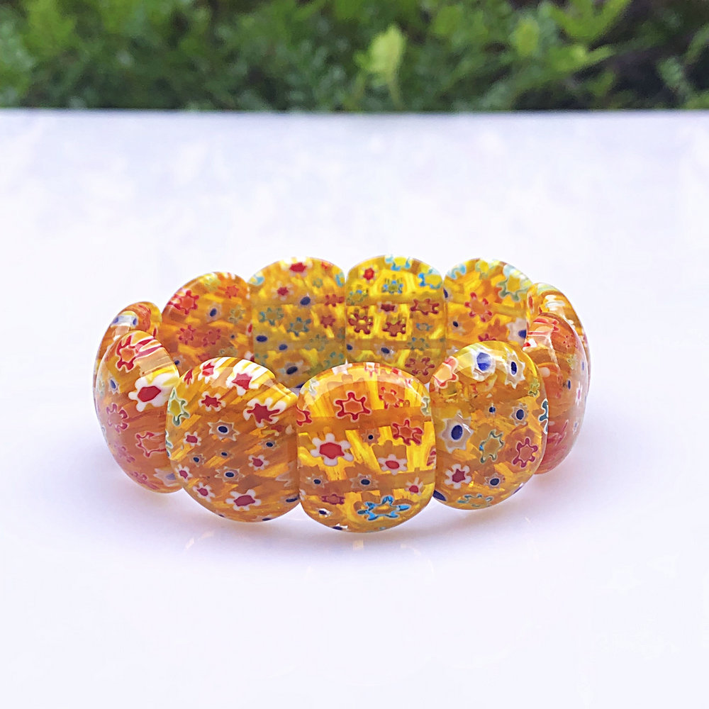 22*18mm 크기의 노란색