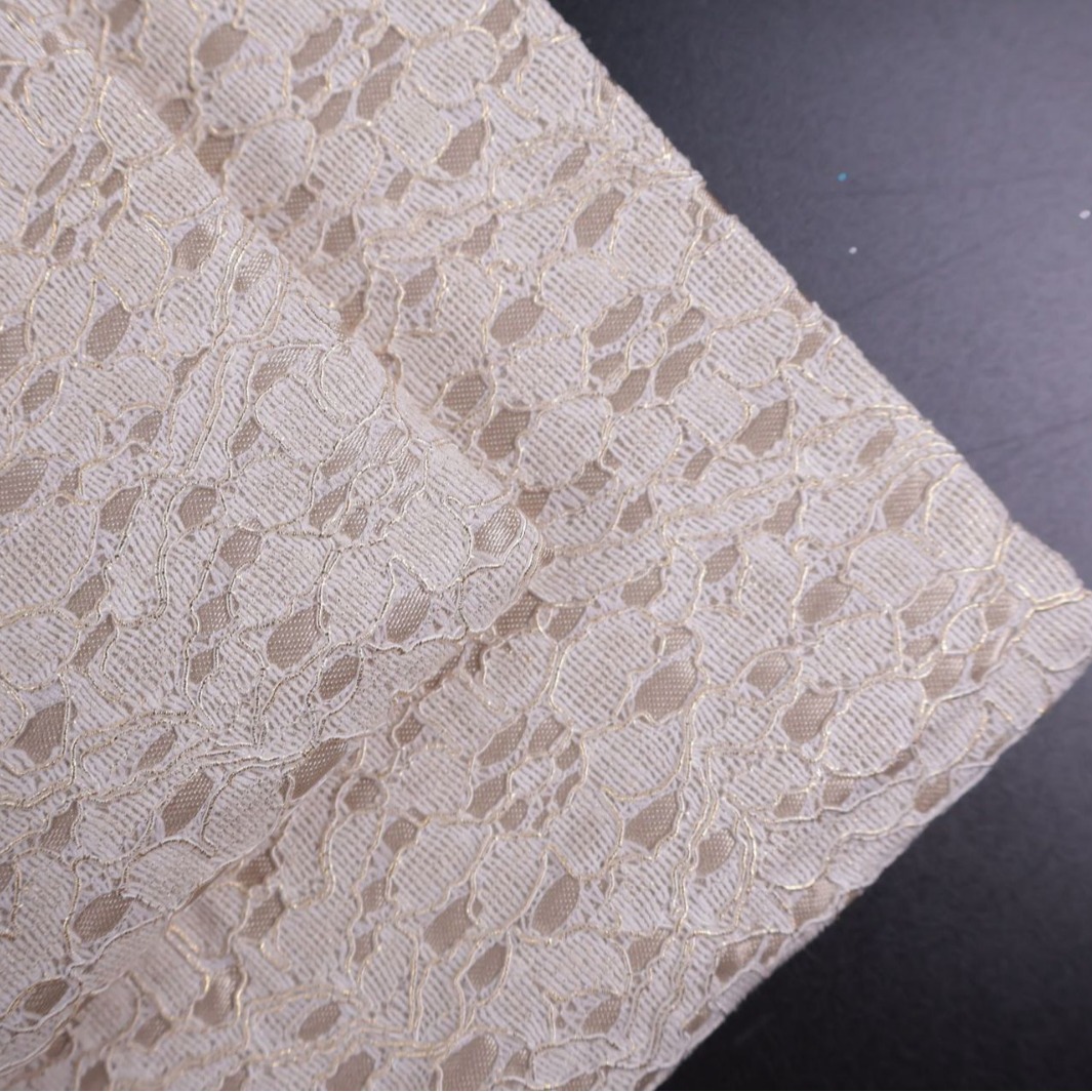 加厚实无弹股线镂空烫金复合产品高端品牌同款涤棉骨线连衣裙面料