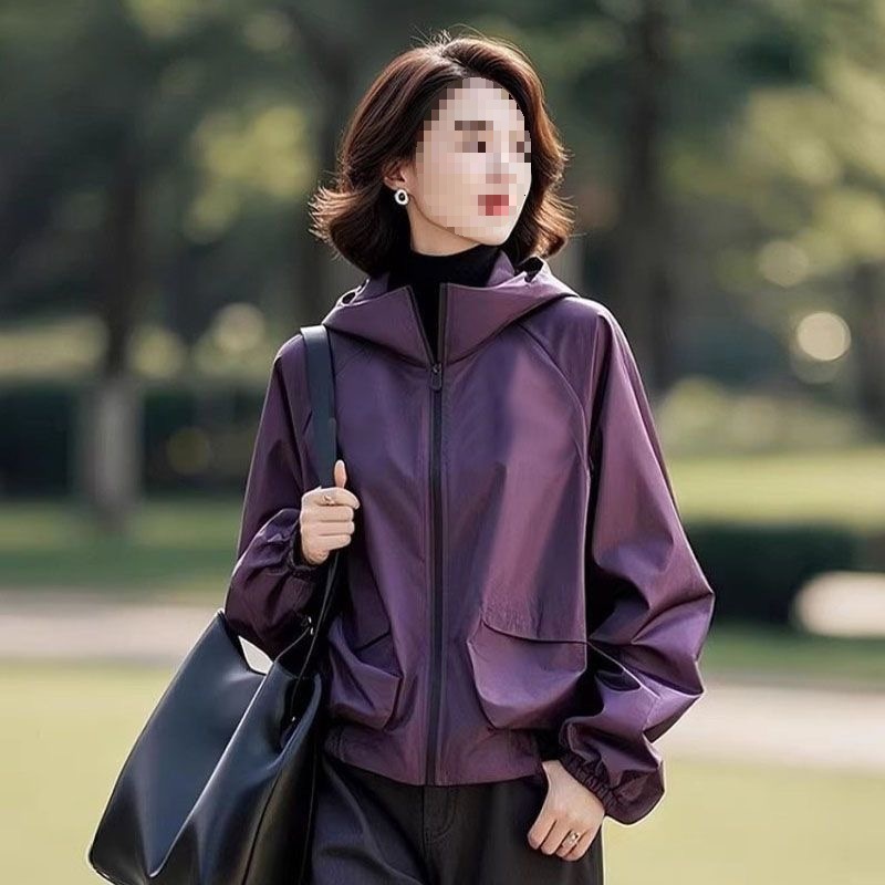 今年流行外套女2025春秋季新款小香风百搭洋气连帽冲锋衣|undefined
