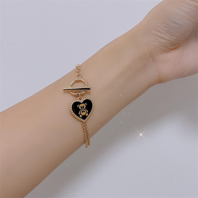 Pulsera De Aleación Con Colgante De Oso En Forma De Corazón Lindo Coreano Para Mujer display picture 3