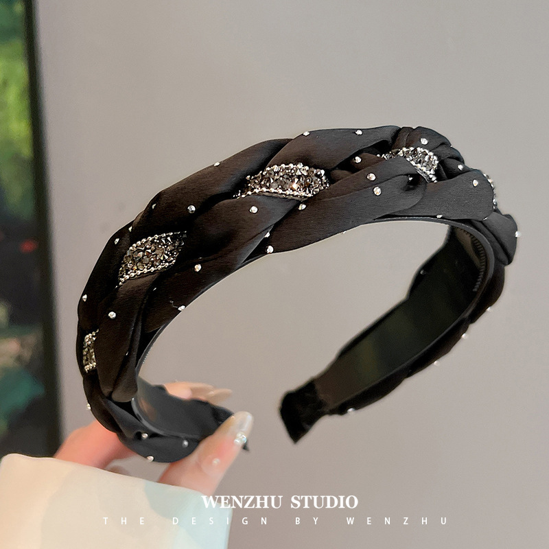 新しいレトロなラインストーンツイストヘッドバンド、ハイエンドでエレガントなヘッドバンド、ヘアピン、女性用インターネットセレブスタイルのつば広ヘアプレス洗顔フープ|undefined