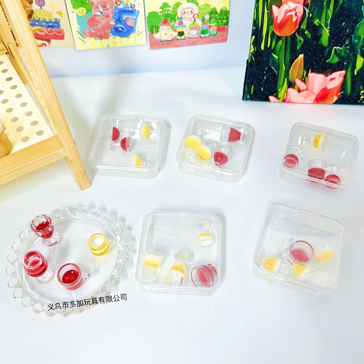 B pequeña taza de vino tinto de juego de comida taza de cerveza de barril de simulación de resina pequeña botella de vino de bricolaje accesorios de la caja del teléfono móvil micro paisaje al por mayor