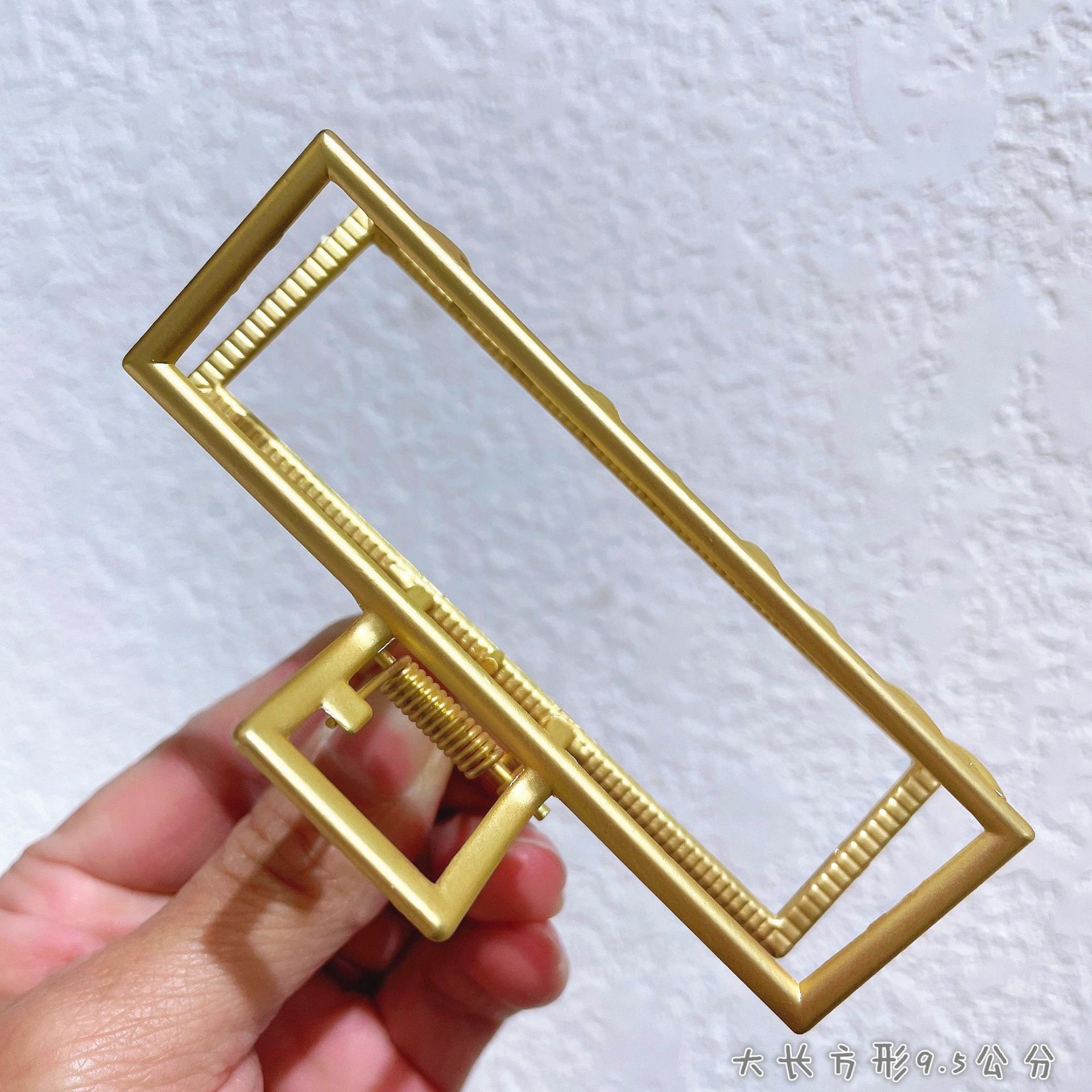 4A5C2573130BA6DF8260892B9E07BC