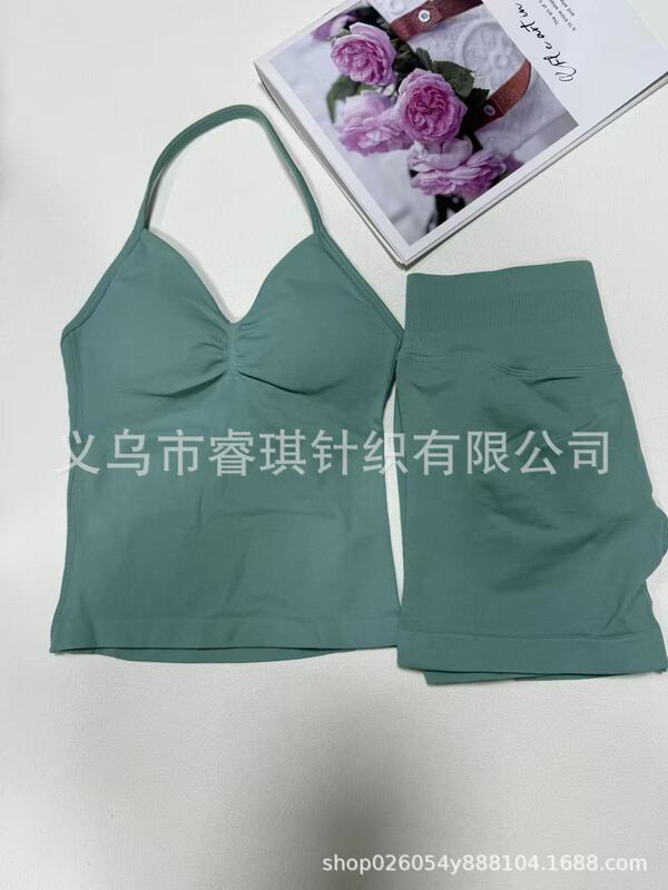 跨境无缝瑜伽挂脖背心 高弹提臀瑜伽健身短裤 长文胸短裤套装批发|undefined