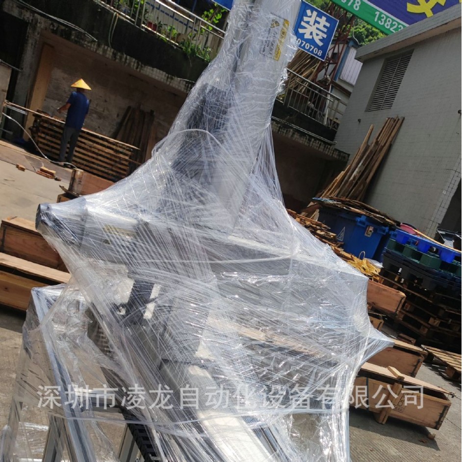 ʵ��ģ��˿��ֱ�ߵ������ͲĻ�̨ģ��߾����ŷ��綯��̨