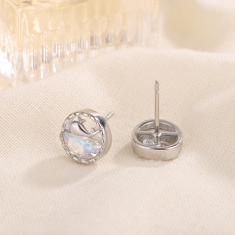 Simple Style Whale Copper Plating Ear Studs 1 Pair