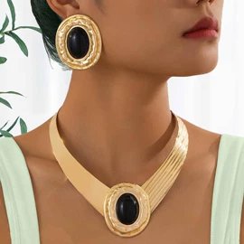 耳坠;耳钉;吊坠