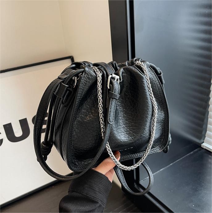 Estilo coreano de moda BOLSA DE PATRÓN DE lychee 2023 nuevo bolso de las mujeres popular de alto grado pequeño bolso cuadrado versátil bolsa de mensajero de cercanías