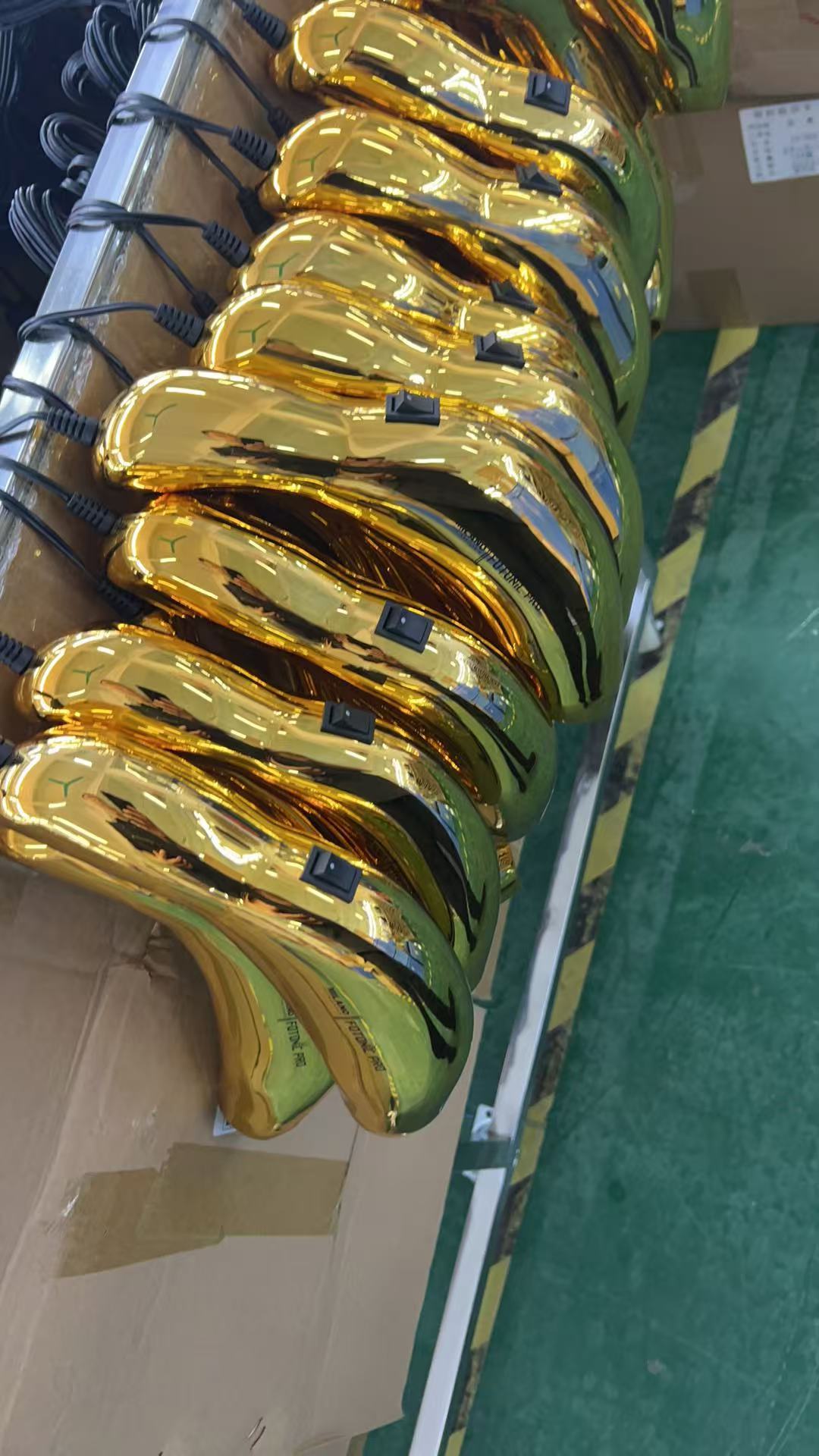 전기도금된 금