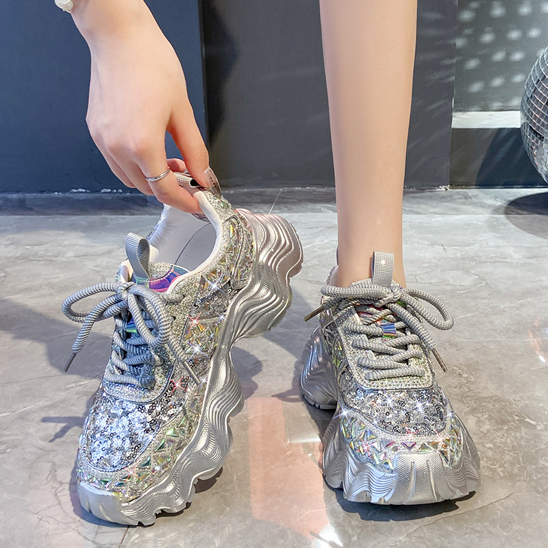 European Goods Network Height Boosting Fashionable Women's 2024 Spring/Summer New Collection Versatile Korean Version_voghion.com