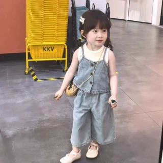 女童韩系穿搭牛仔套装夏季新款儿童宝宝背心上衣休闲裤三件50072