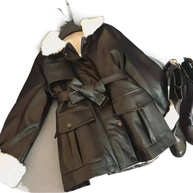 Damen-Lederjacke aus Lammfellimitat, Vintage-Bikermantel mit Fleecefutter, Oversize-Passform, Langarm, V-Ausschnitt, Schwarz_voghion.com