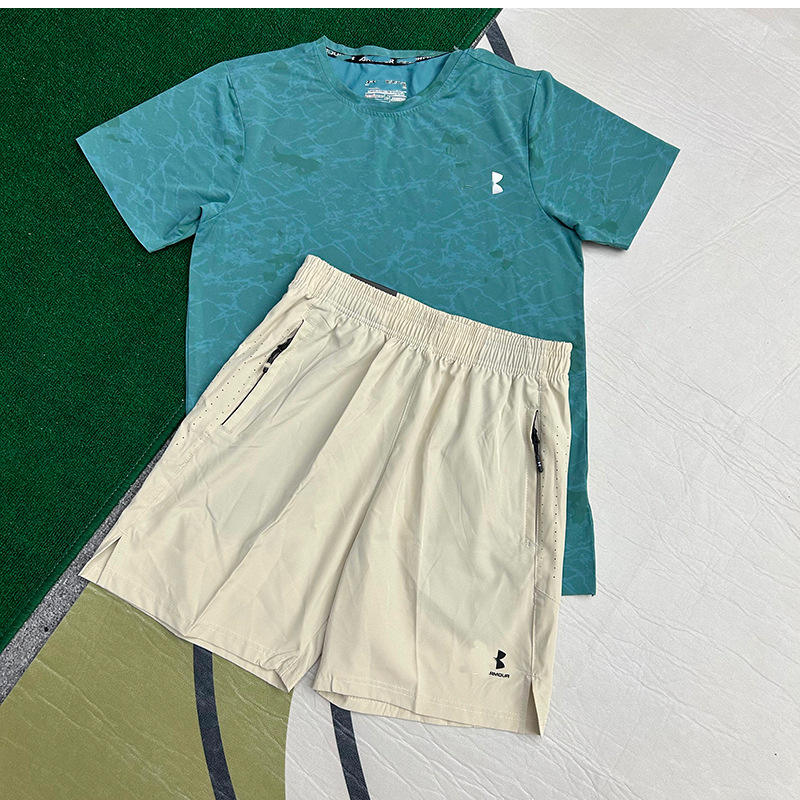 Hombres nuevos al por mayor deportes de secado rápido transpirables camisetas de manga corta entrenamiento de hielo suelta chaqueta casual fitness correr