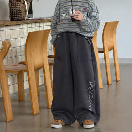 棉小铺男童卫裤秋季儿童裤子2026新款韩版重工潮洗宽松运动童装潮