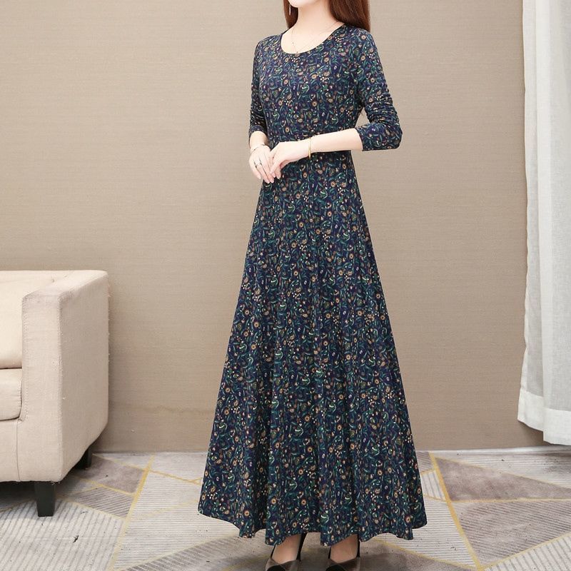 洋氣長袖連衣裙女2025春秋新款中年大碼媽媽裝碎花大擺長裙