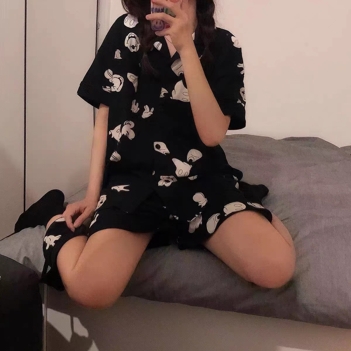 Corea del Sur al aire libre negro Mickey cardigan pijamas mujeres verano ins estilo manga corta de dos piezas traje de desgaste para el hogar