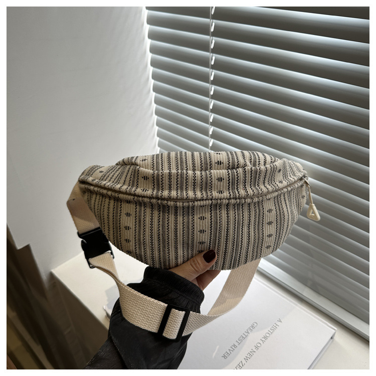 Vintage Style, Classic Style Style Dumpling Shape Shape Women's Printing Vintage Style Classic Style Dumpling Shape Zipper Crossbody Bag Fanny Pack