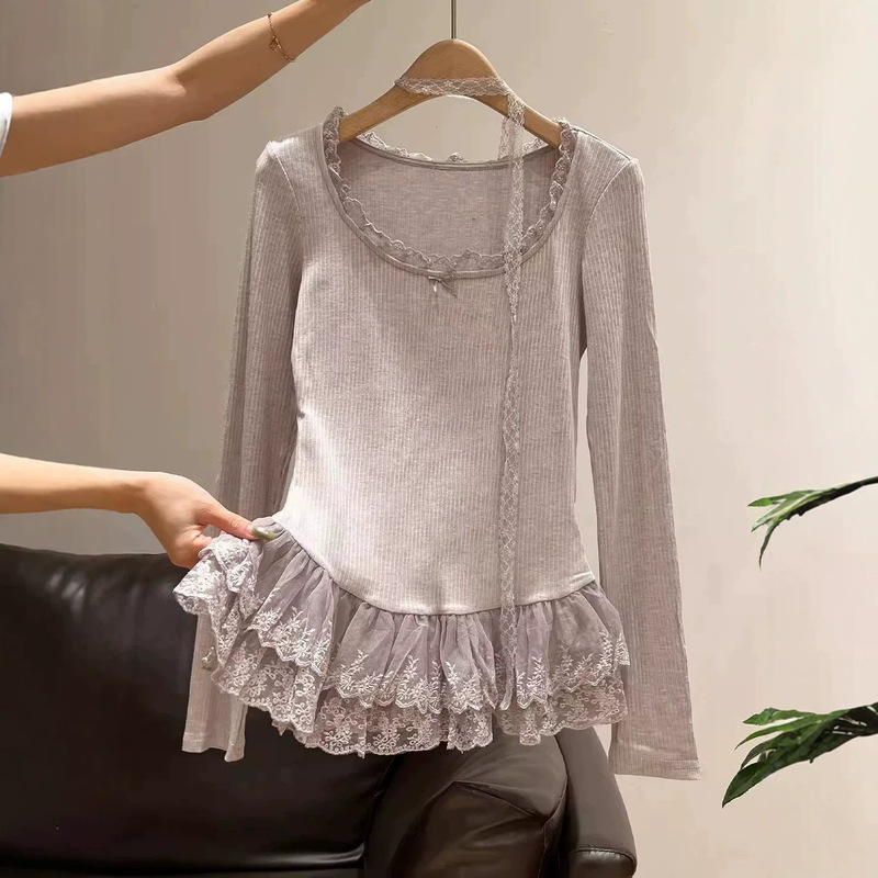 Light purple lace spliced long-sleeve T-shirt for women, 2026 summer new style, gentle and slimming versatile base shirt Light purple lace spliced long-sleeve T-shirt for women, 2026 summer new style, gentle and slimming versatile base shirt
