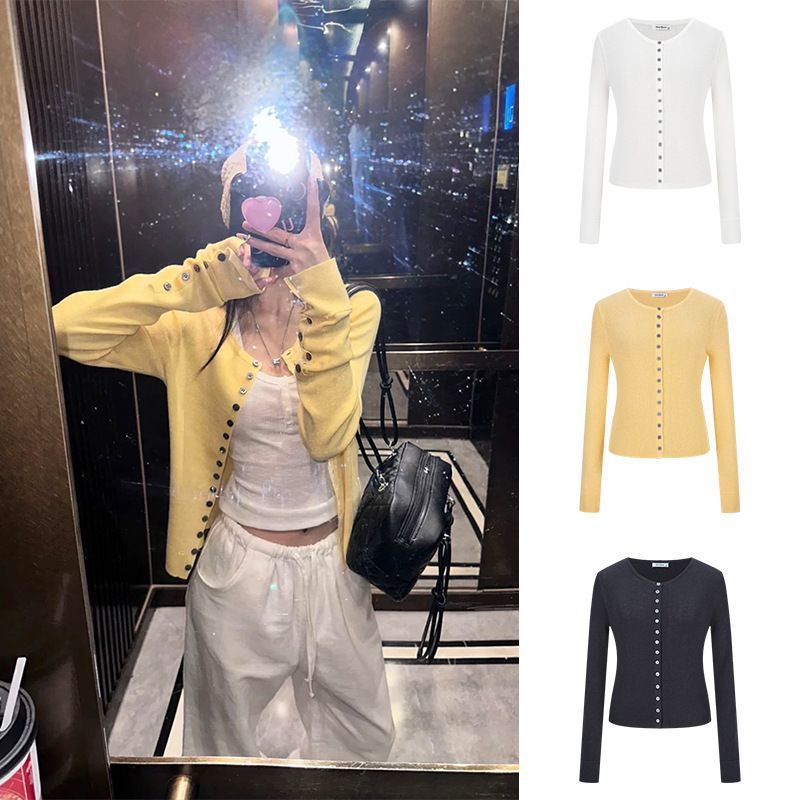 Korean Style Simple and Fashionable Slimming Knitted Cardigan for Women in Early Autum with Versatile Design and Bottoming Shirt Top