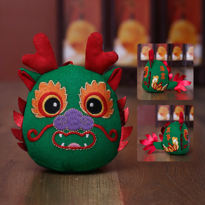 Bordado de tela fu largo pequeño colgante dragón año Zodiaco mascota juguete de peluche Reunión Anual regalo cinco Fu muñeca larga