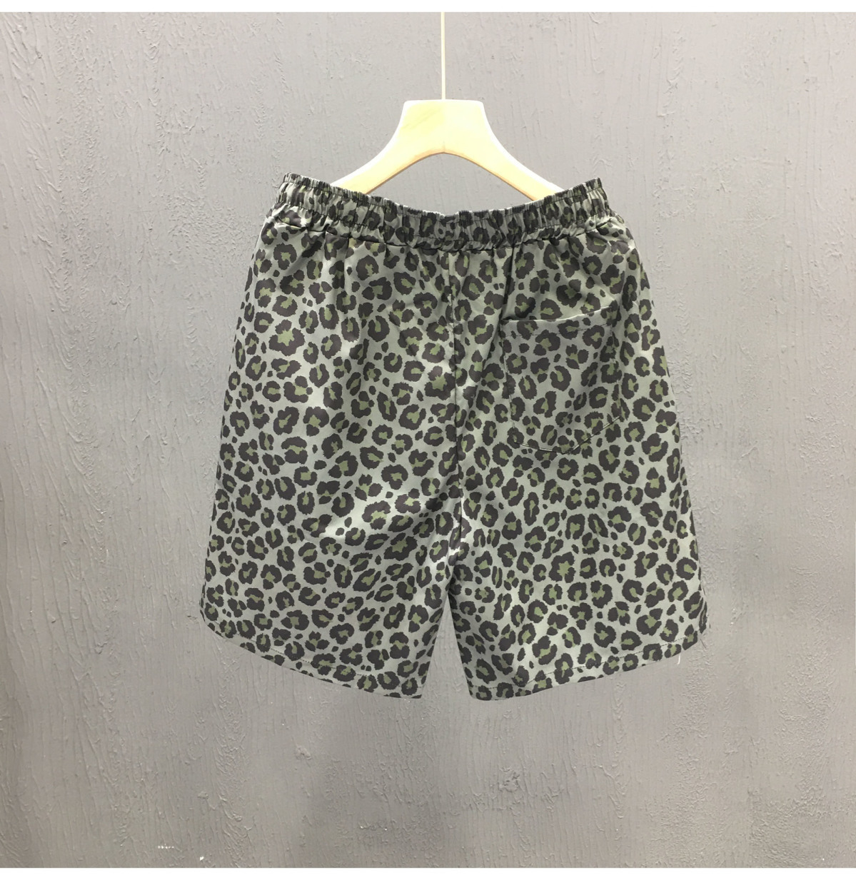 Plus Size Men's Leopard Print Shorts Summer Trendy Beachwear New Thin Style Retro Five Point Cut_viptrois.com