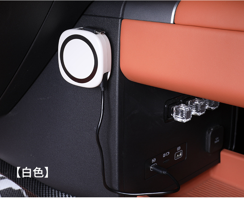 Magnetic Absorption Retractable Car Charging Cable 66W Fast Charging Type-C Data Cable Car Mobile Phone Charging Cable