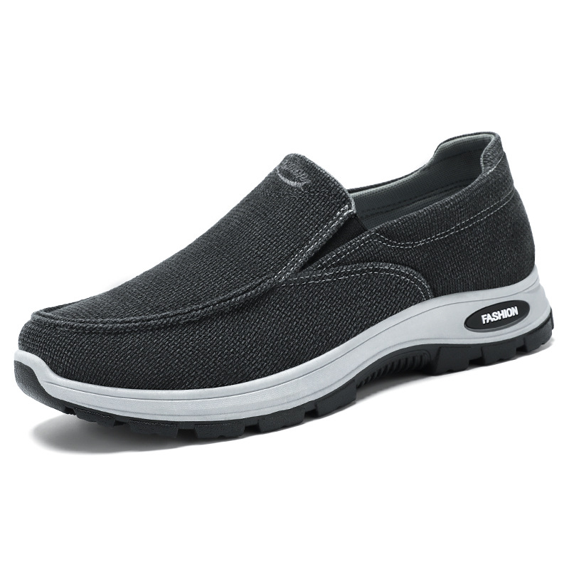 Zapatos de hombre verano nuevo estilo perezoso de un pie zapatos casuales de malla transpirable zapatos de papá al por mayor viejos zapatos de tela de Beijing hombres