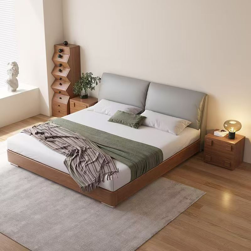 Vintage-Style Large Black Bear Leather Bed for Master Bedroom, High-End and Elegant Solid Wood Double Bed with Storage, Air-Pressure Headboard, First-Layer Cowhide Bed Vintage-Style Large Black Bear Leather Bed for Master Bedroom, High-End and Elegant Solid Wood Double Bed with Storage, Air-Pressure Headboard, First-Layer Cowhide Bed