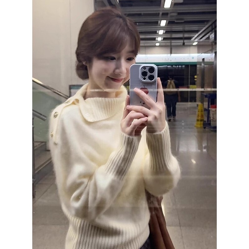 Original Quality Design Half-Turtleneck Sweater, New Style with Irregular Soft and Relaxed Feel, Lazy Style Loose Top Original Quality Design Half-Turtleneck Sweater, New Style with Irregular Soft and Relaxed Feel, Lazy Style Loose Top