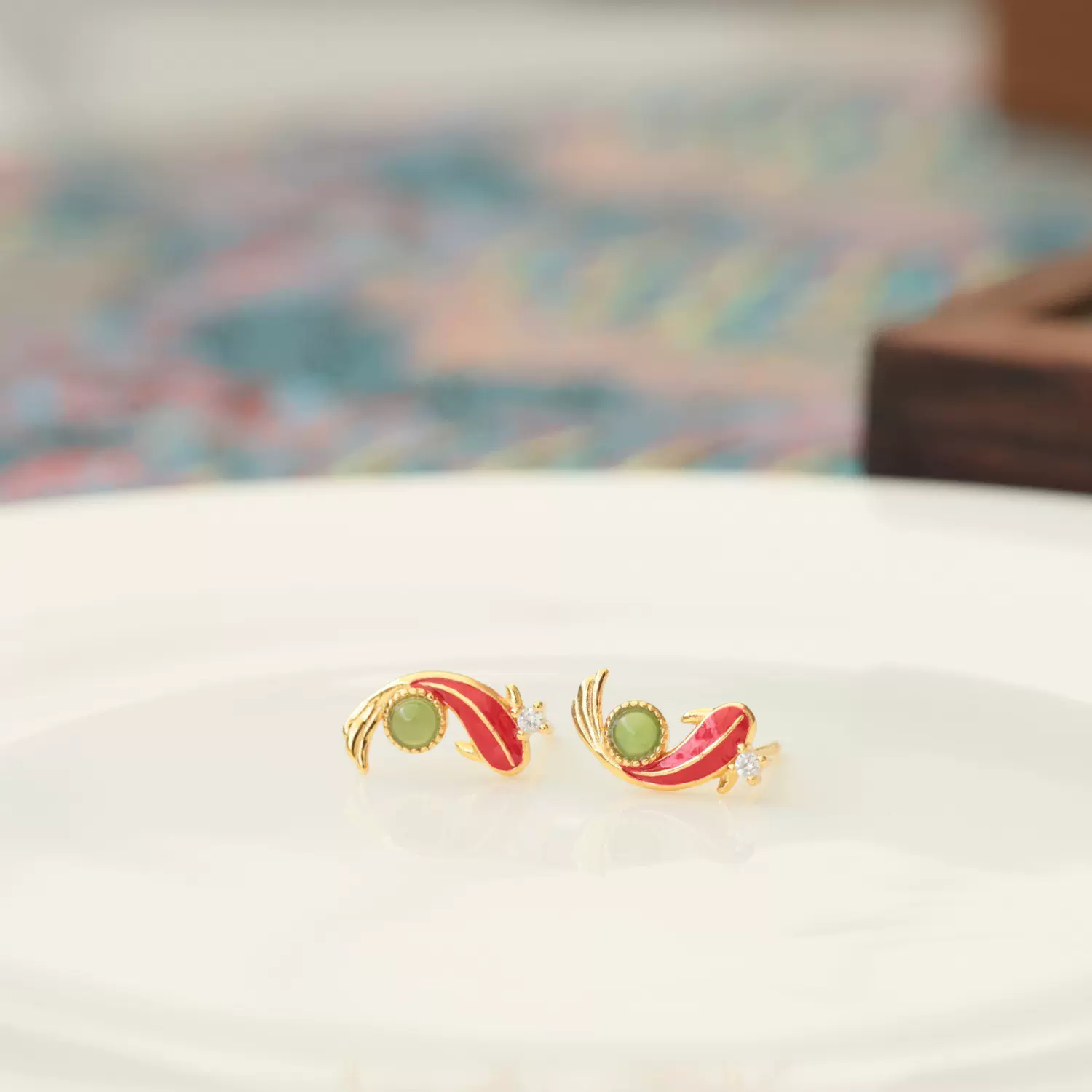 锦鲤耳钉女S925纯银耳饰新疆和田碧玉苹果绿耳钉新中式金鱼耳坠