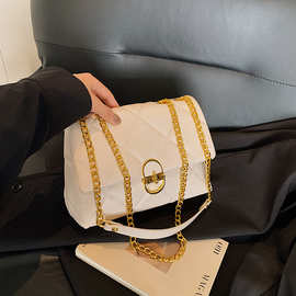 包包女式2025新款斜挎包高级感单肩包小包轻奢小众高级感链条女包