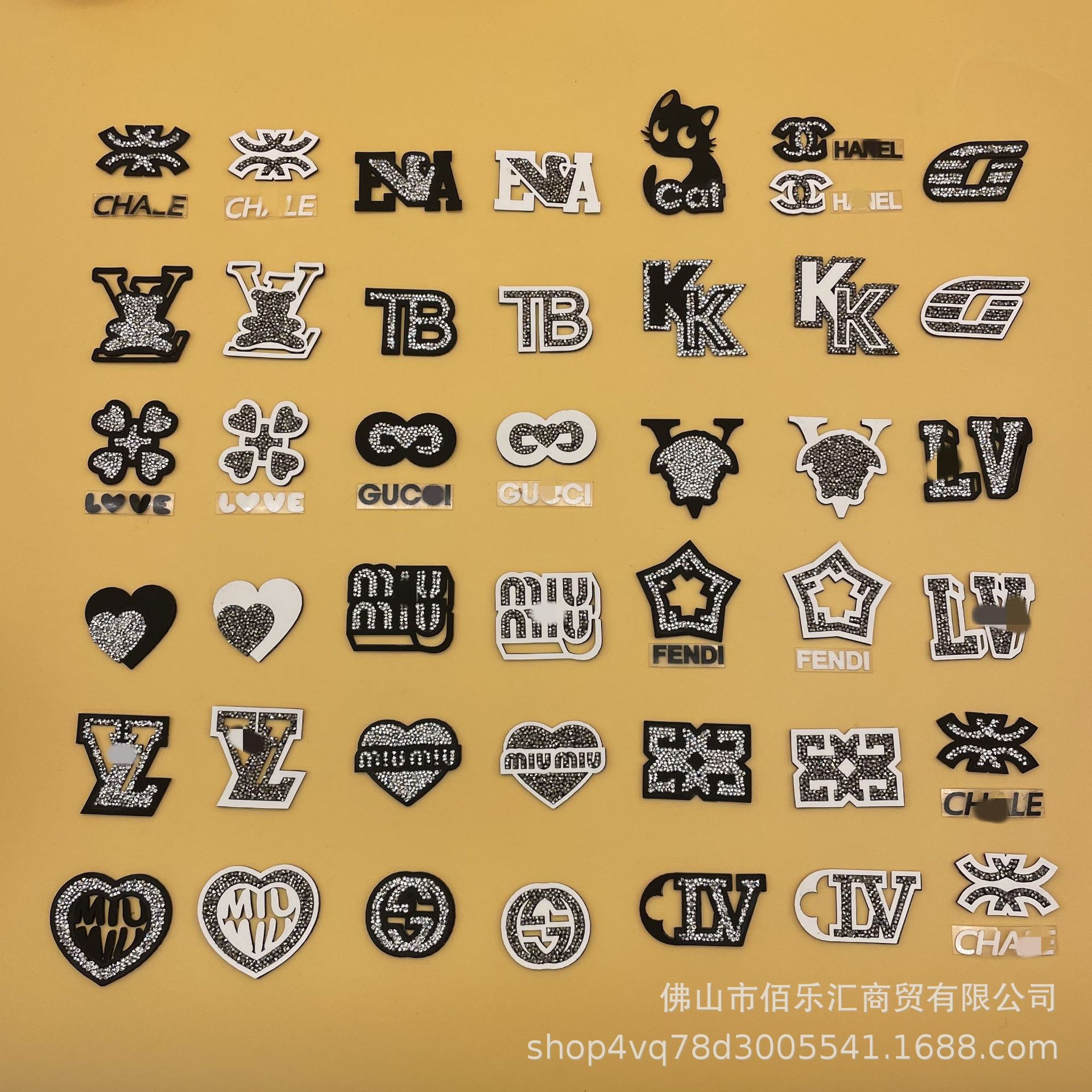 立体双尖钻厚板烫标潮牌字母鞋帽烫图烫钻硅胶高压烫标服装辅料厂