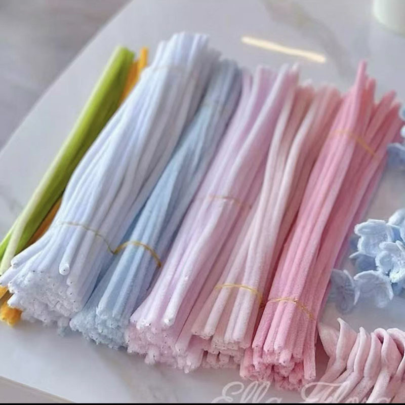 Taller en la nube encripta barras de torsión especiales de 6 mm de lana DIY manual paquete de materiales tutorial de fabricación de ramos de jardín de infantes