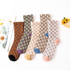 秋冬襪子韓國浮雕小雛菊精梳棉中筒女襪 宮廷風潮襪子女堆堆襪長